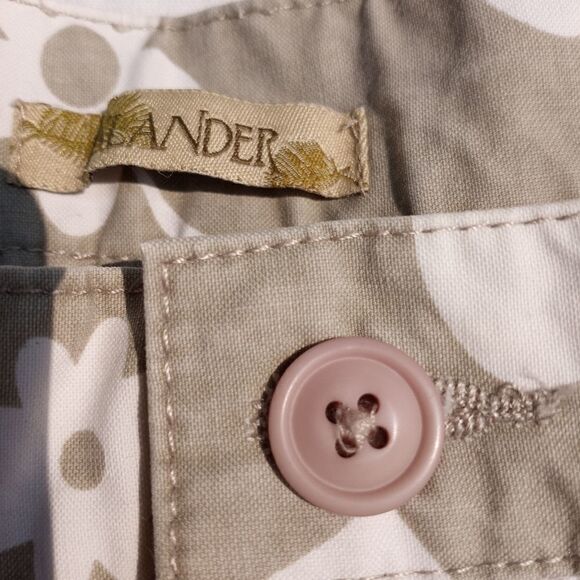 Islander Gray Floral Print Pockets Zipper Shorts 4 - Picture 2 of 10